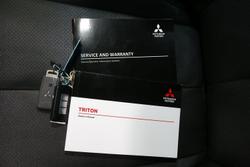 2023 Mitsubishi Triton Sport Edition