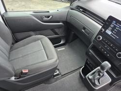2022 Hyundai STARIA LOAD