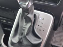 2022 Hyundai STARIA LOAD