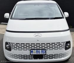 2022 Hyundai STARIA LOAD