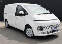 2022 Hyundai STARIA LOAD