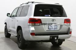 2021 Toyota
Landcruiser GXL
