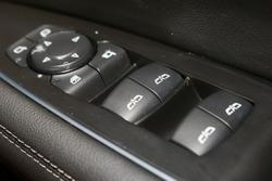 2019 Holden Commodore RS