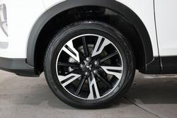 2023 Mitsubishi
Eclipse Cross LS