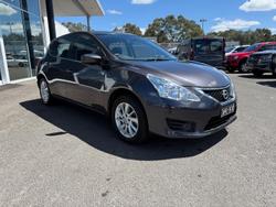 2016 Nissan Pulsar ST