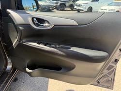 2016 Nissan Pulsar ST