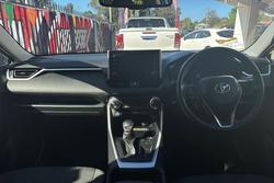 2021 Toyota
                RAV4 GXL