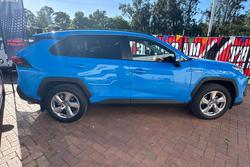 2021 Toyota
                RAV4 GXL