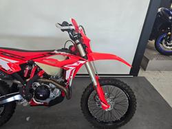2023 BETA RR 350 4T EFI Red