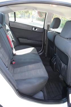 2006 Mitsubishi 380 ES DB Series 2 Mawson White
