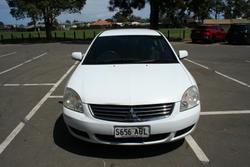 2006 Mitsubishi 380 ES DB Series 2 Mawson White