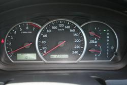 2006 Mitsubishi 380 ES DB Series 2 Mawson White