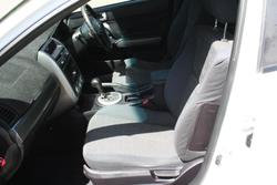 2006 Mitsubishi 380 ES DB Series 2 Mawson White