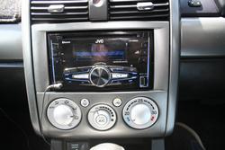 2006 Mitsubishi 380 ES DB Series 2 Mawson White