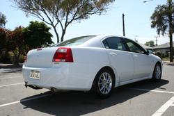 2006 Mitsubishi 380 ES DB Series 2 Mawson White