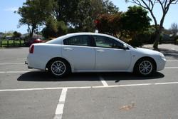 2006 Mitsubishi 380 ES DB Series 2 Mawson White
