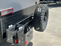 2025 JB Caravans Dirt Road Xtreme 22'6 Rear Club