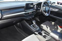 2024 Kia
                Cerato S