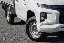 2019 Mitsubishi Triton GLX