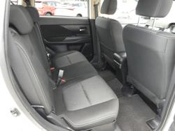 2016 Mitsubishi
Outlander LS