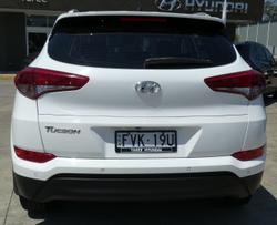 2017 Hyundai
                Tucson Active