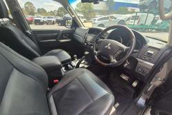 2019 Mitsubishi Pajero Exceed