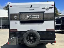 2025 JB Caravans Dirt Road Xtreme 23'6 Rear Club