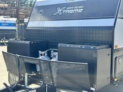 2025 JB Caravans Dirt Road Xtreme 23'6 Rear Club