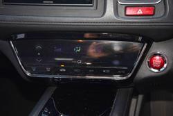 2015 Honda
HR-V VTi-S