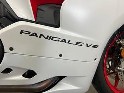 2022 DUCATI PANIGALE V2 White