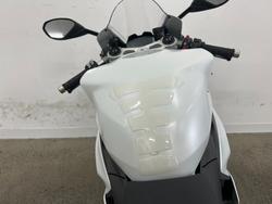 2022 DUCATI PANIGALE V2 White