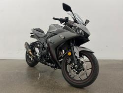 2016 Yamaha YZF-R3 Grey