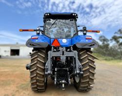 New Holland
T8.415 Plmi Ultra Command Tractor