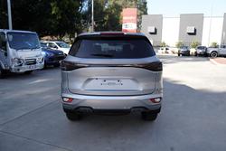 2025 Isuzu MU-X LS-T