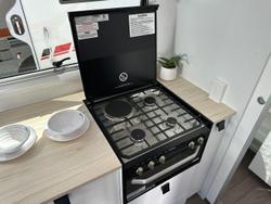 2025 Windsor Daintree