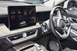 2025 GWM
Tank 500 Ultra Hi4-T PHEV