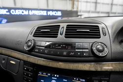 2002 Mercedes-Benz E-Class E500 Avantgarde W211 Obsidian Black