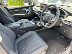 2025 LDV D90 Executive