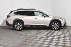 2024 Subaru Outback AWD Touring