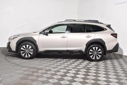 2024 Subaru Outback AWD Touring