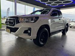 2019 Toyota
                Hilux SR Hi-Rider