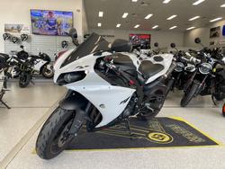 2014 Yamaha YZF-R1