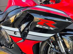 2016 Suzuki GSX-R1000 RED