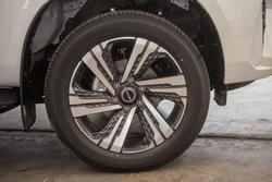 2025 Isuzu MU-X LS-T