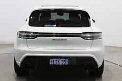 2024 Porsche
Macan GTS