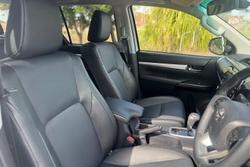 2025 Toyota Hilux SR5 48V GUN126R Frosted White