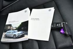 2020 Volkswagen
                Golf R