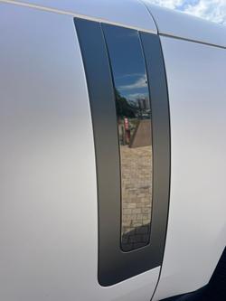 2024 Land Rover Range Rover P615 SV