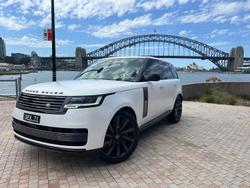 2024 Land Rover Range Rover P615 SV