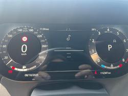 2024 Land Rover Range Rover P615 SV